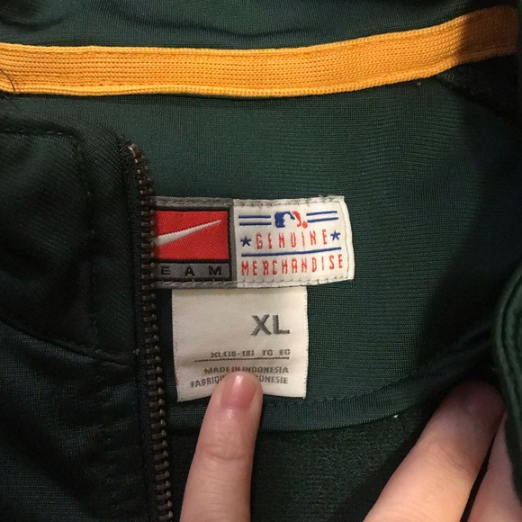 Athletics jacket - Picture 2 of 2